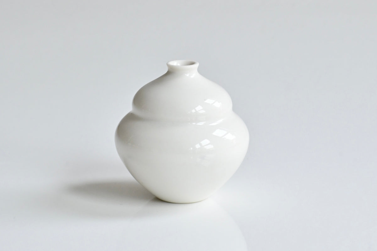 henasa vase