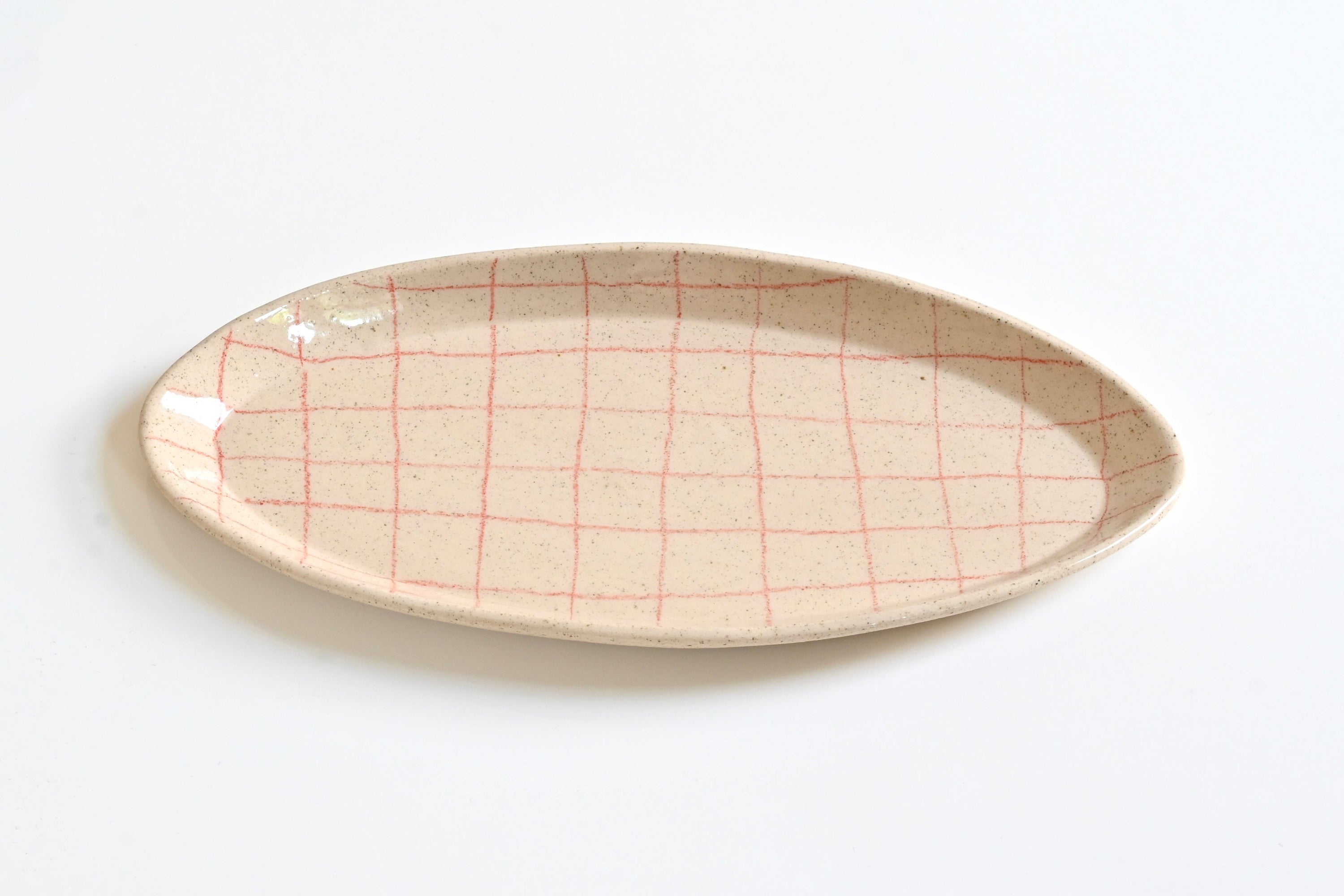 oval tray