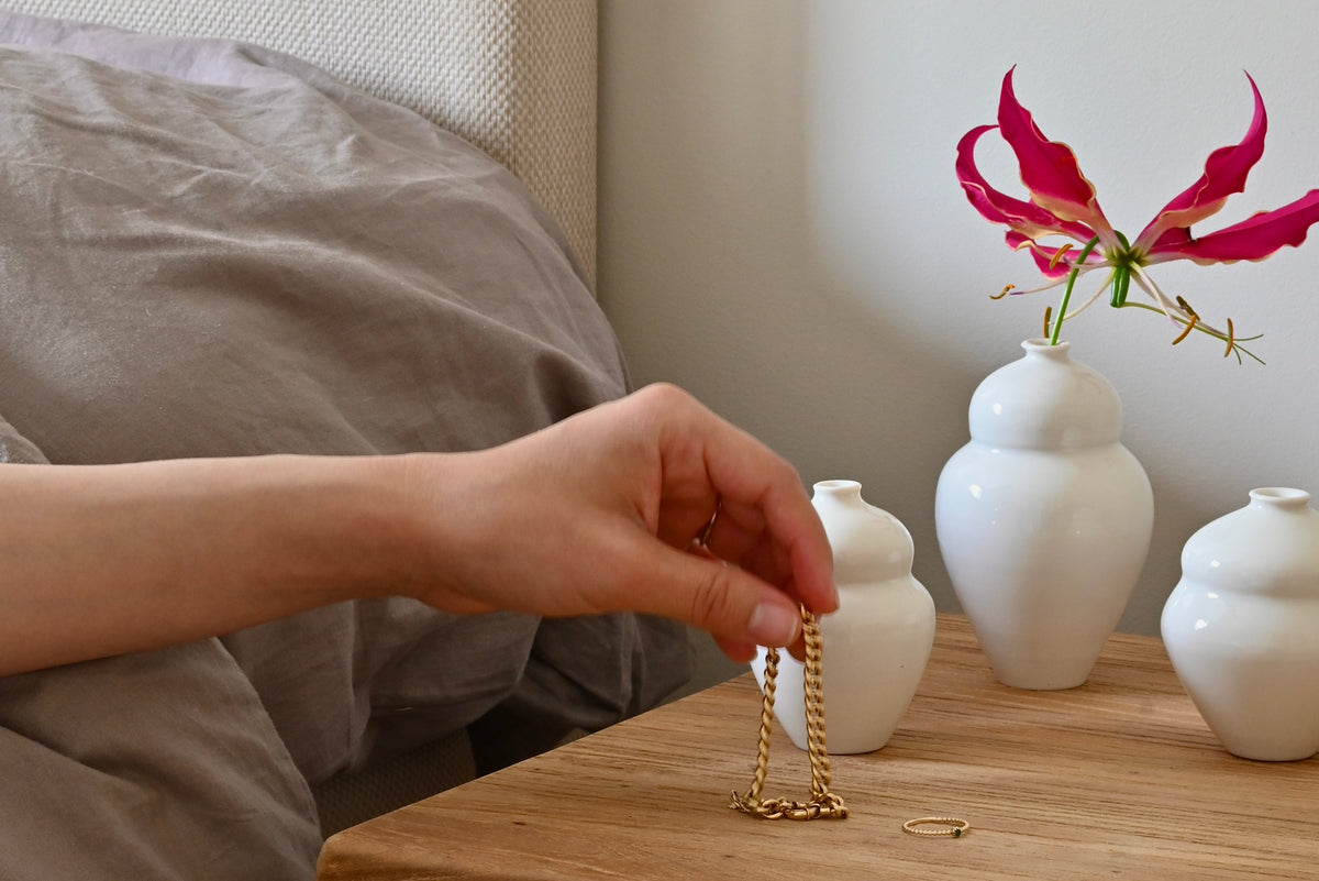 henasa vase