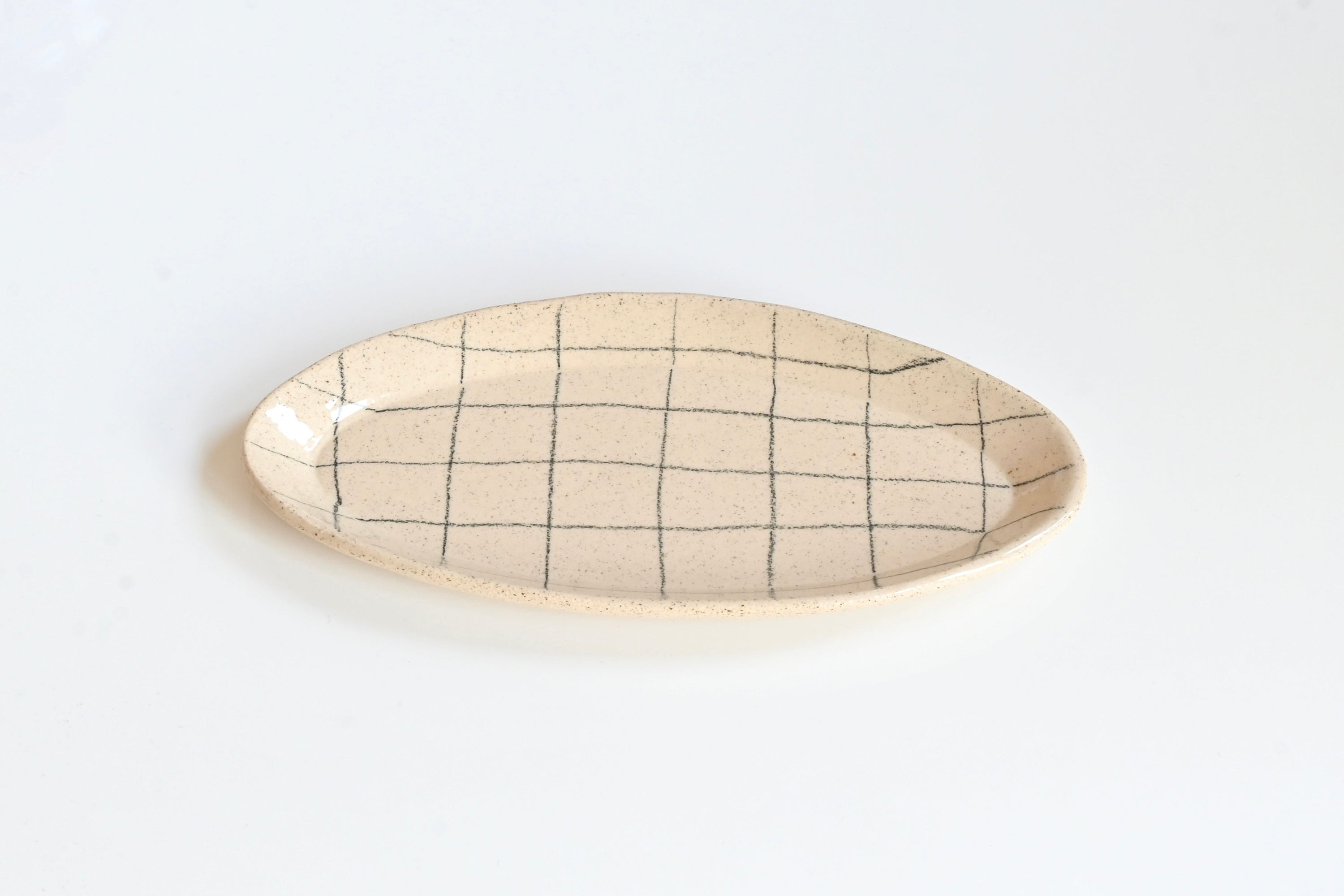 oval tray